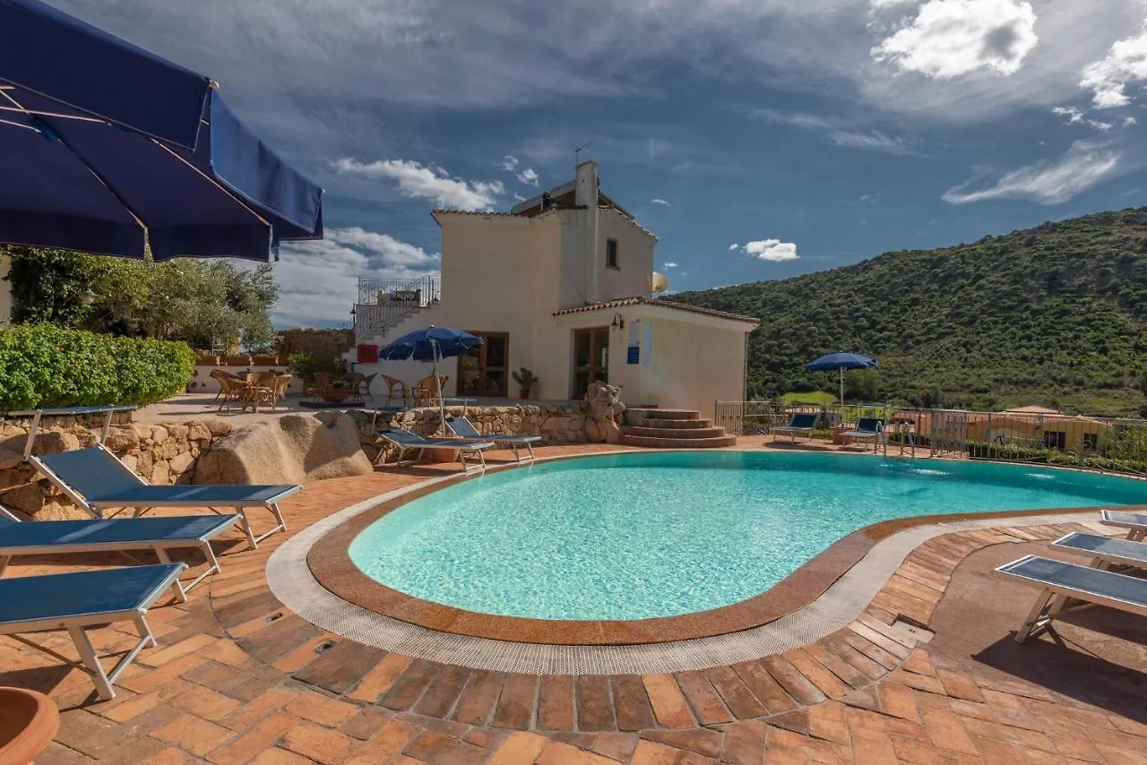 Stunning Residence Bouganvillage 2 Bedroom Num1323 타나우넬라 0*,  이탈리아